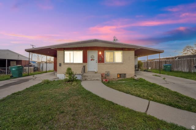 1520 S 280 E - Photo 1